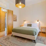 Canto Do Atlantico - Centre With Air Conditioning, Private Garage And Outdoor Patio