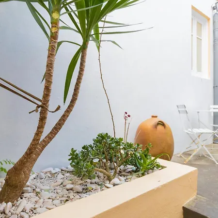 Canto Do Atlantico - Centre With Air Conditioning, Private Garage And Outdoor Patio *