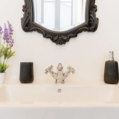 Prázdninový dům Canto Do Atlantico - Centre With Air Conditioning, Private Garage And Outdoor Patio Ponta Delgada