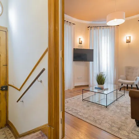 Canto Do Atlantico - Centre With Air Conditioning, Private Garage And Outdoor Patio *